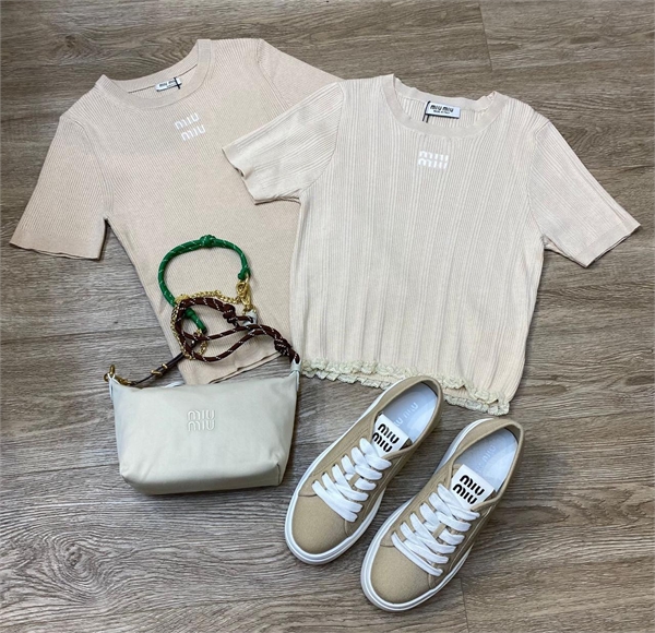 Футболка MIU MIU 149622 - фото 311457