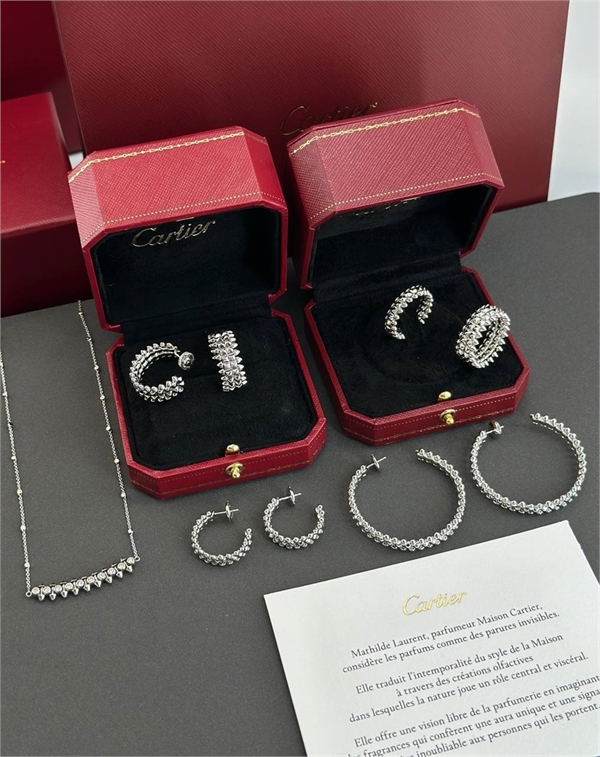 Кольцо CARTIER 1 ряд 149987 - фото 313221
