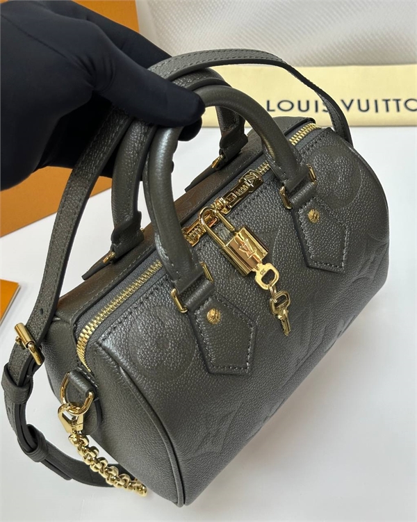 Сумка  LOUIS VUITTON 149989 - фото 313234
