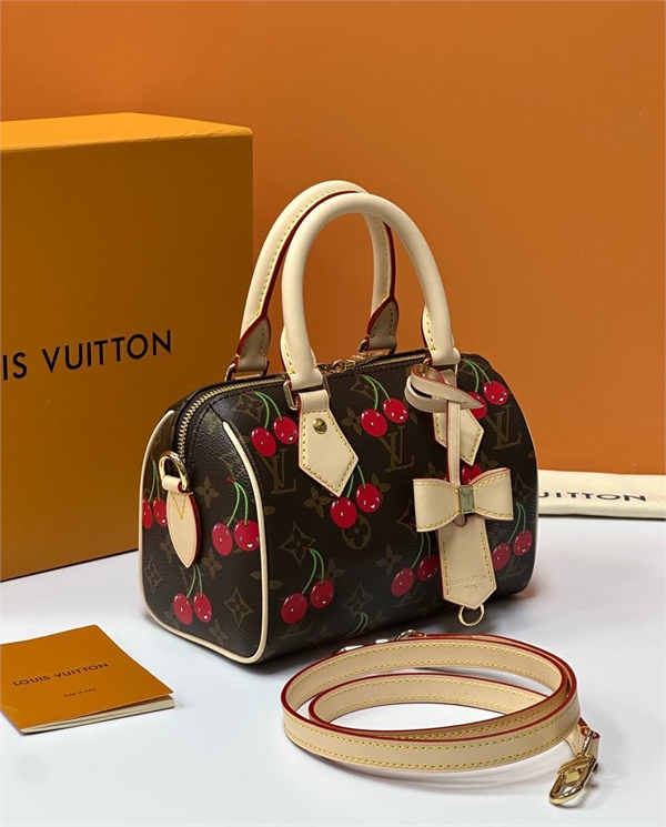 Сумка  LOUIS VUITTON 150012 - фото 313393
