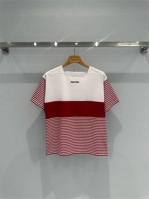 Футболка MIU MIU 150962 - фото 319031