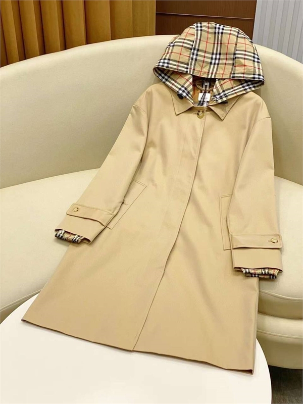 Тренч BURBERRY 152644 - фото 327621