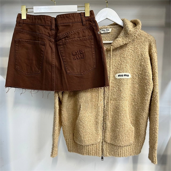 Юбка MIU MIU 155919 - фото 346827