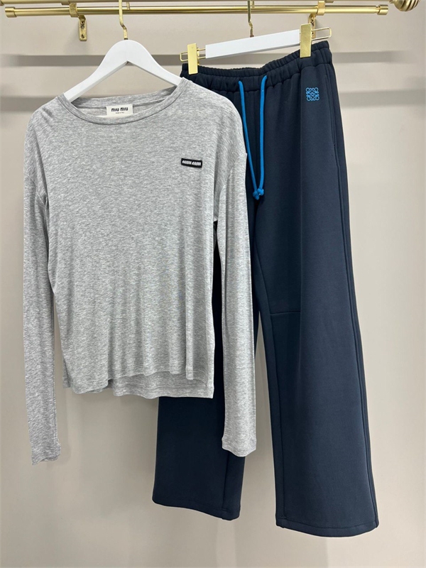 Лонгслив MIU MIU 155998 - фото 347237
