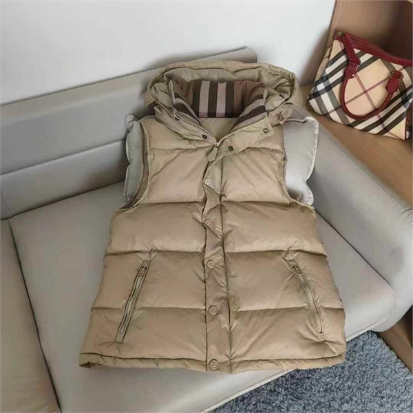 Жилет BURBERRY 156250 - фото 348978