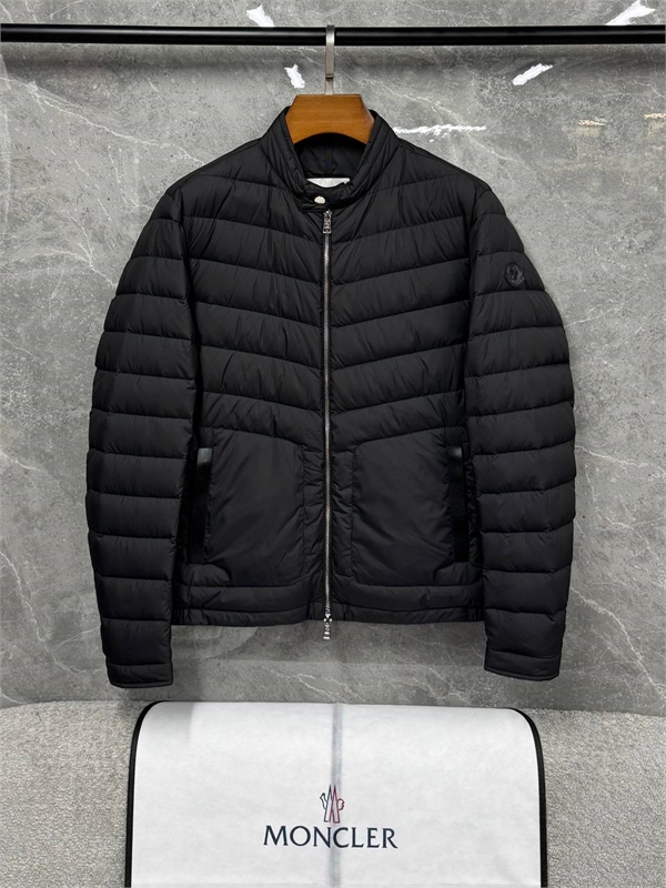 Куртка MONCLER 156703 - фото 352146