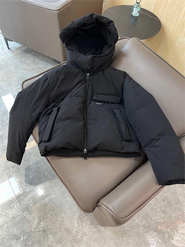 Куртка  PRADA 157660 - фото 357164