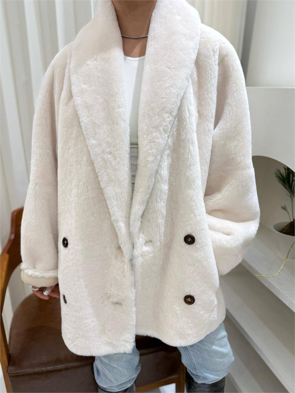 Шуба DIOR Цигейка 158598 - фото 363128