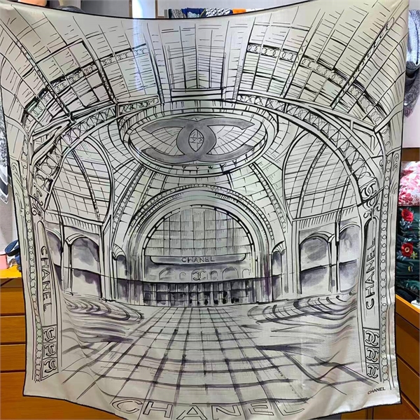 Платок CHANEL 159999