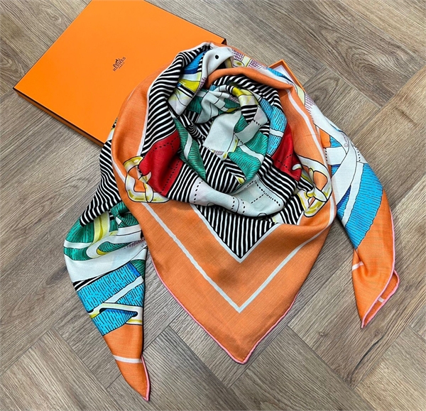 Платок HERMES 160088