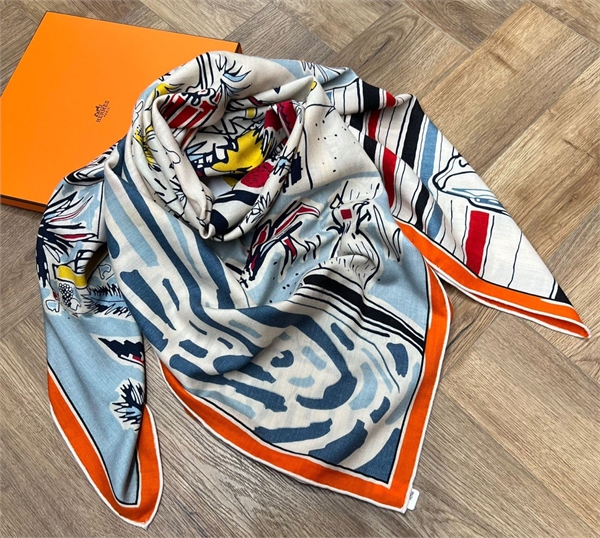 Платок HERMES 160095