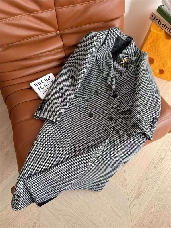 Пальто YSL 161552