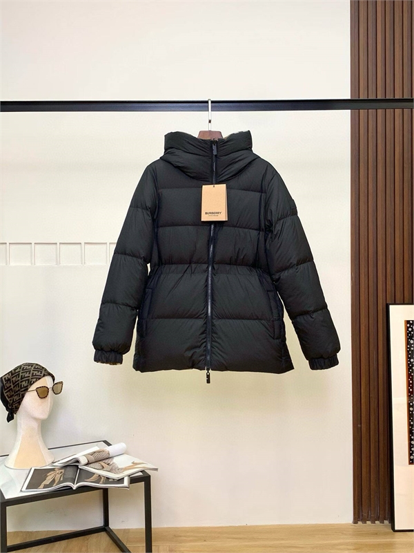 Пуховик BURBERRY 161581