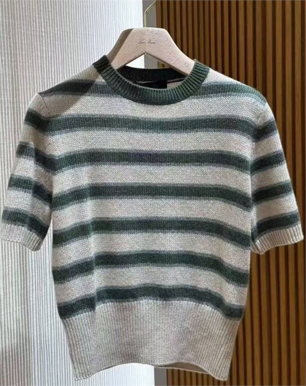 Кофта LORO PIANA 163637