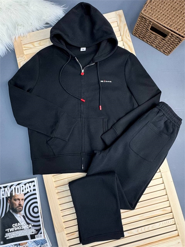 Прогулочный костюм KITON 163703