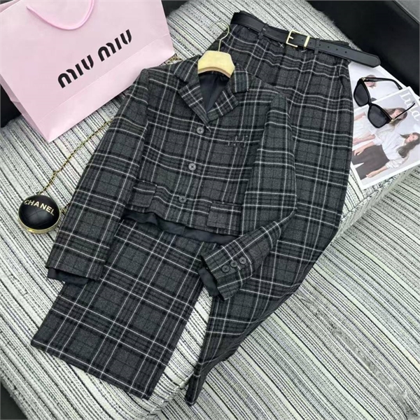 Костюм MIU MIU 163839