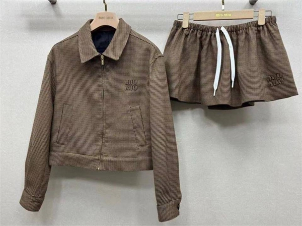 Костюм MIU MIU 164755