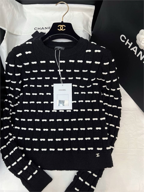 Свитер CHANEL 165095