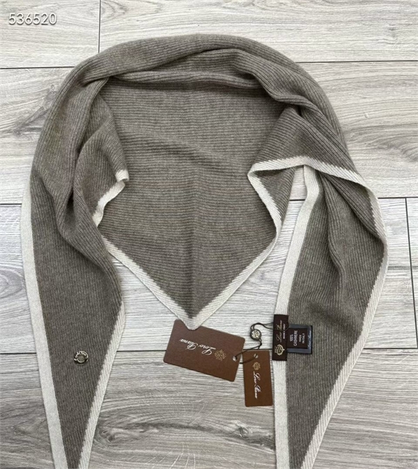 Шарф LORO PIANA 165190