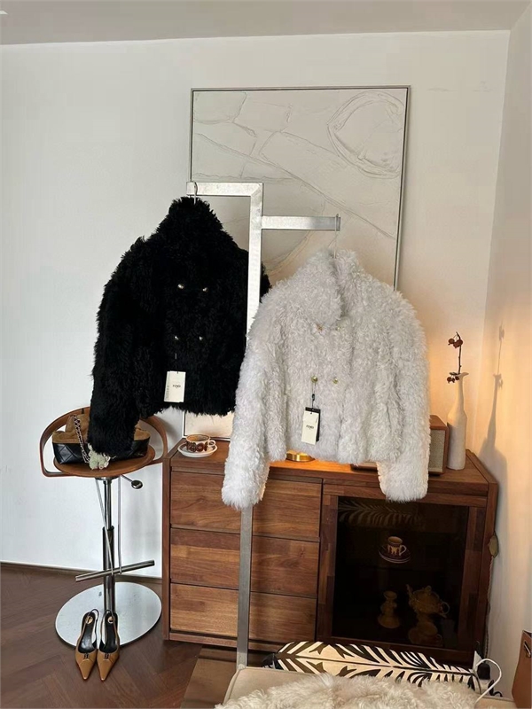 Шуба FENDI 165202