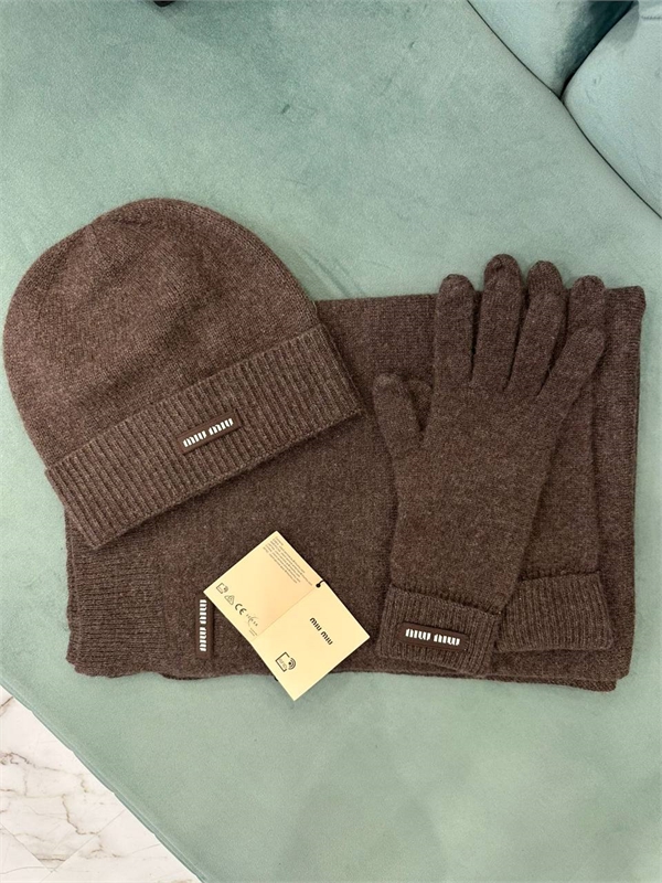 Комплект MIU MIU 165307