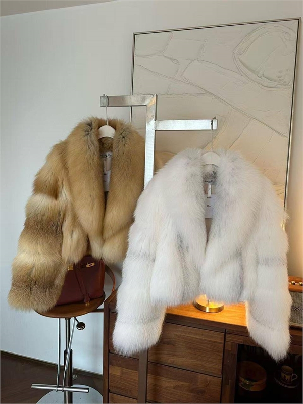 Шуба DIOR 165416