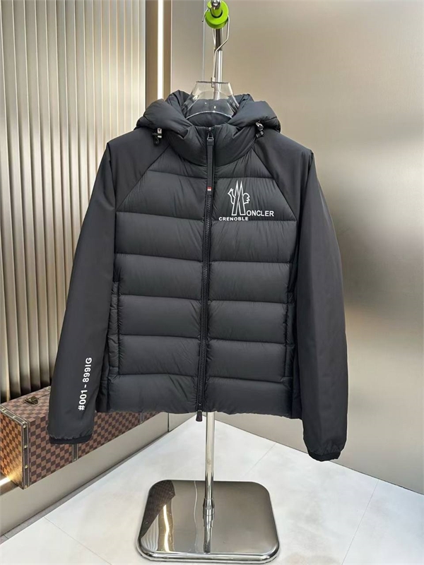 Куртка MONCLER 165572