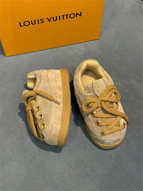 Кроссовки LOUIS VUITTON 165660