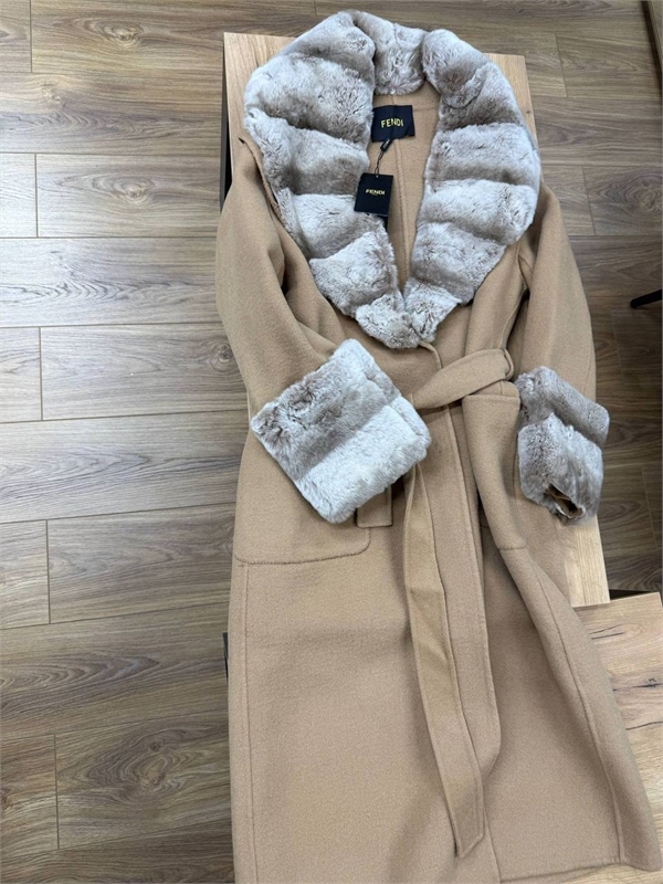 Пальто FENDI 165965