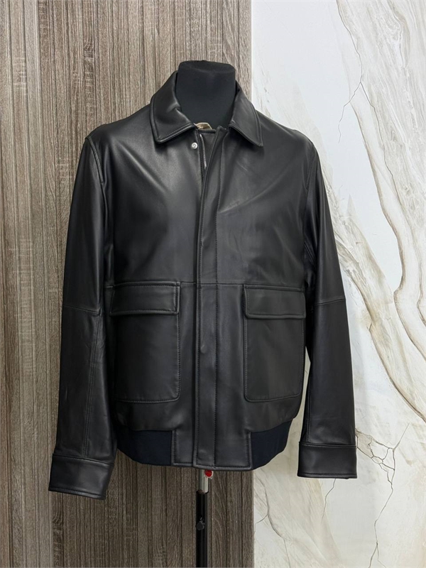 Кожаная куртка KITON 166016