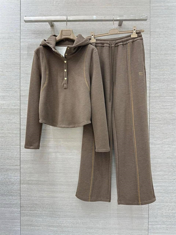 Костюм MIU MIU 166048