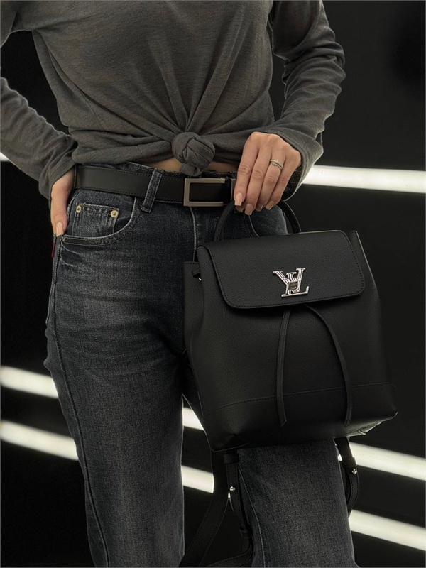 Рюкзак LOUIS VUITTON 166136