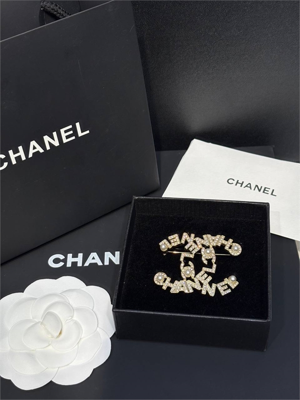 Брошь CHANEL 166248