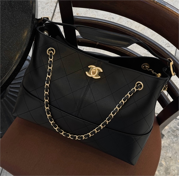 Сумка CHANEL 166407