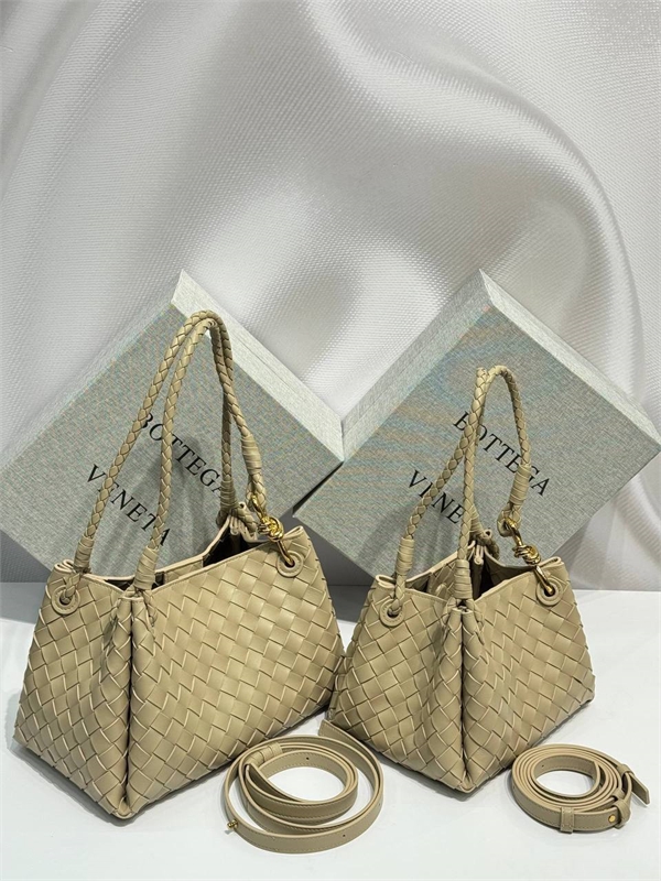 Сумка BOTTEGA VENETA 166612