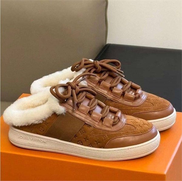 Кроссовки LOUIS VUITTON 166926