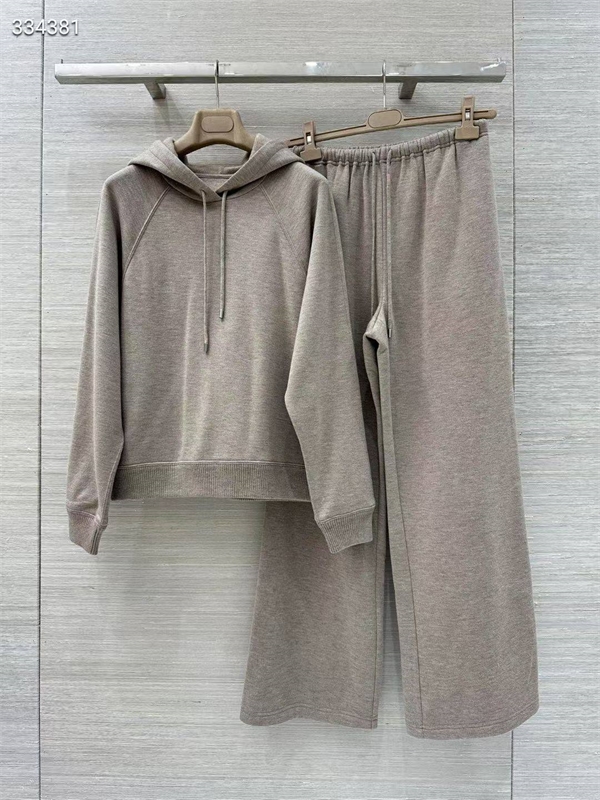 Костюм BRUNELLO CUCINELLI 167092