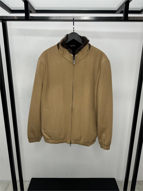 Кашемировый бомбер LP 167225