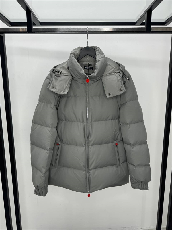 Пуховик KITON 167371