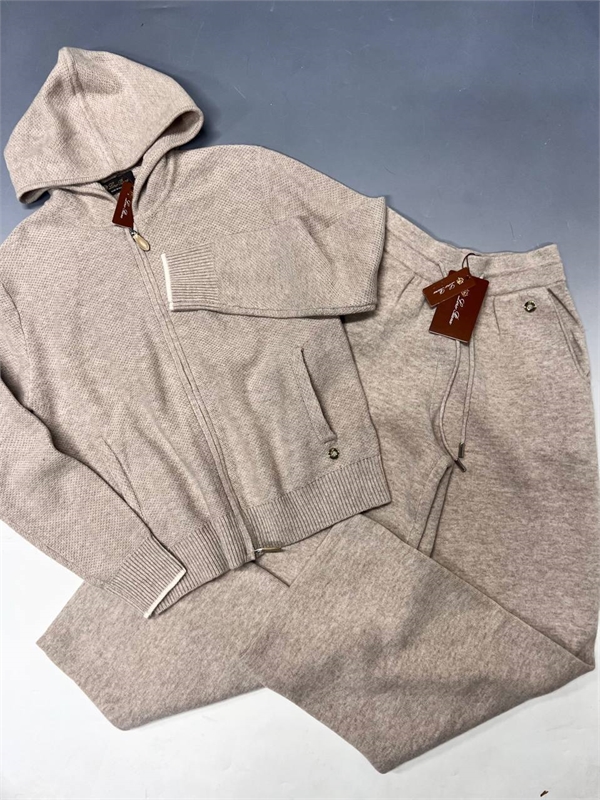 Костюм LORO PIANA 167410