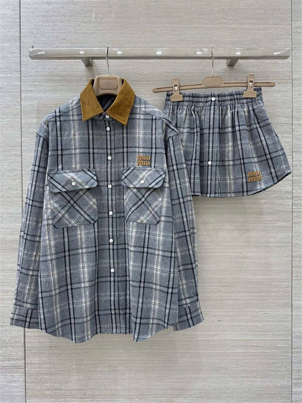 Костюм MIU MIU 167413