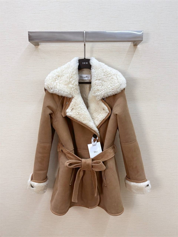 Шуба DIOR 167587