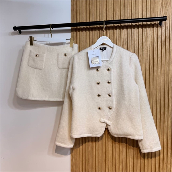 Костюм CHANEL 167836