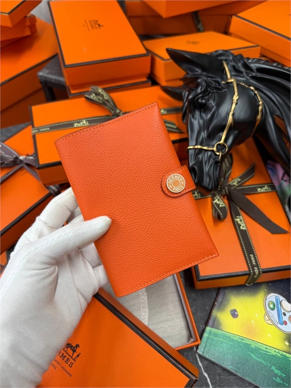 Обложка HERMES 167850