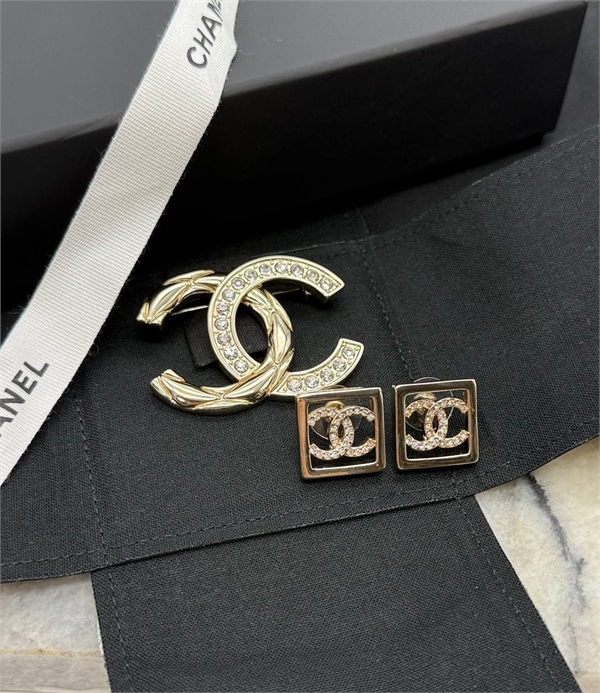 Серьги  CHANEL 167879