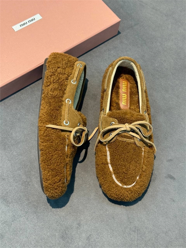 Лоферы MIU MIU 167999