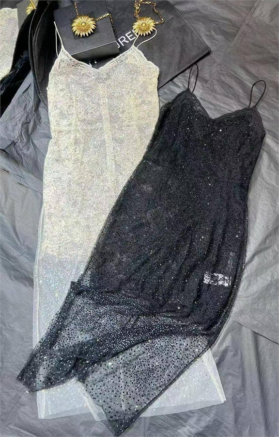 Платье DG 168135