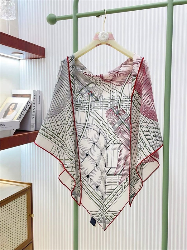 Платок HERMES 168171