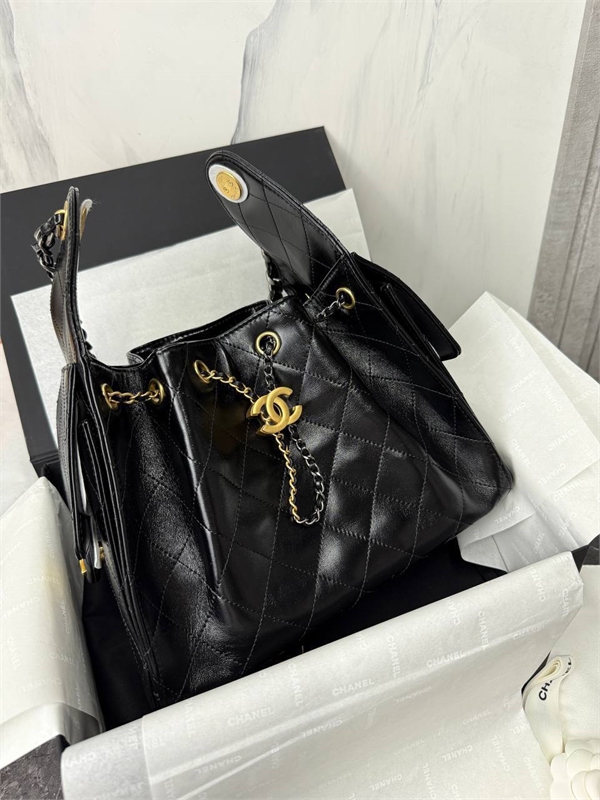 Сумка CHANEL 168300