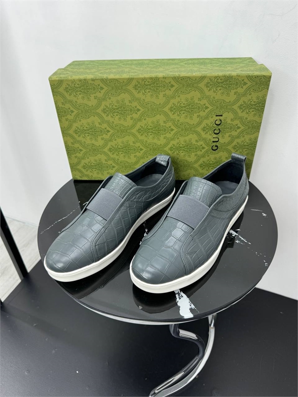 Слипоны GUCCI из кожи крокодила 168343